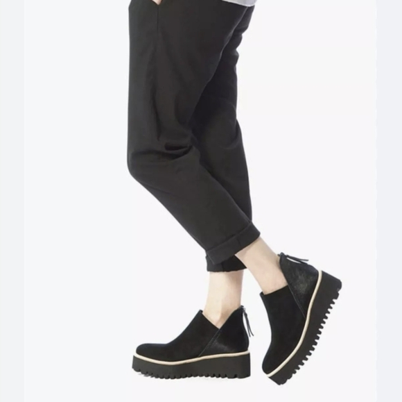 All Black Booties Fur Shootie Tread Ankle Women's Size 9 EU 40 Black NWOT - Picture 2 of 12